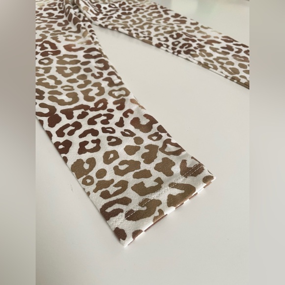 Nike Kids Brown Leopard Print Leggings Girls 4 (3-4 years) - Picture 8 of 12